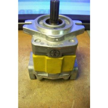 NEW 9122506-10 HP-256 Type Yale Hyrdaulic Pump For Forklift
