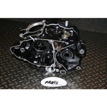 2004 Yamaha TW200 TW 200 Motor/Engine Crank Cases with Bearings