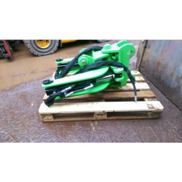 excavator bucket tilt attachment to fit diggers from 4.5t-9t inc VAT and pins