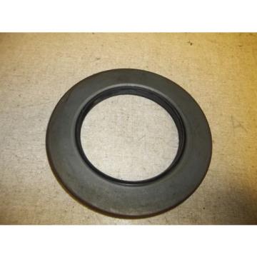 NEW National 416327 Oil Seal   *FREE SHIPPING*