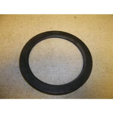 NEW CR 49966 Chicago Rawhide Oil Seal NO BOX   *FREE SHIPPING*