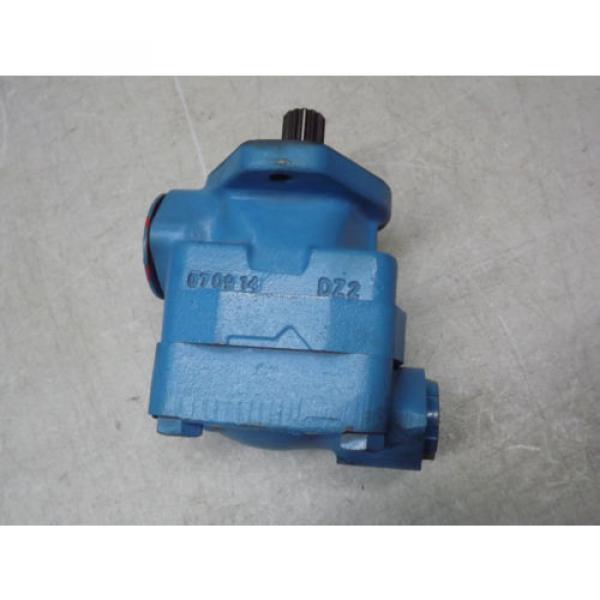 Eaton V20 Hydraulic Vane Pump V20 1S9R 15A11 LH Vickers 9Gpm @ 1200rpm New #4 image