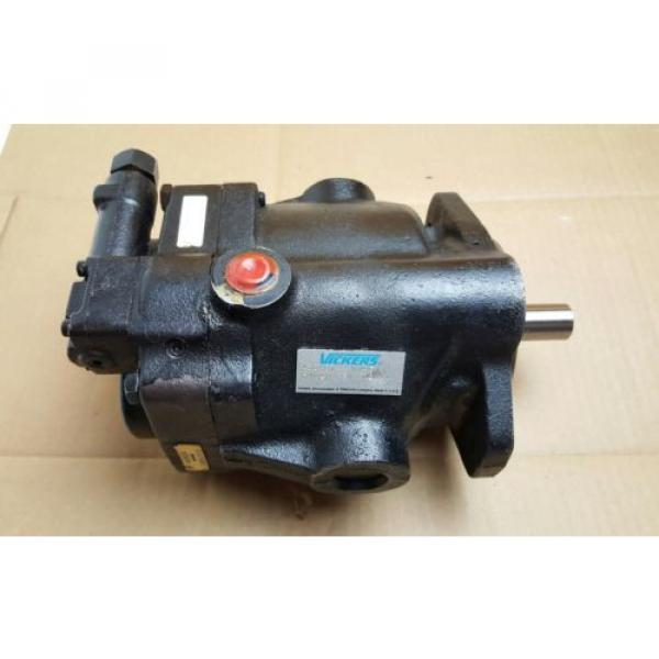 VICKERS PVB 10 RSY 30CM11 VARIABLE DISPLACEMENT HYDRAULIC AXIAL PISTON  PUMP #1 image