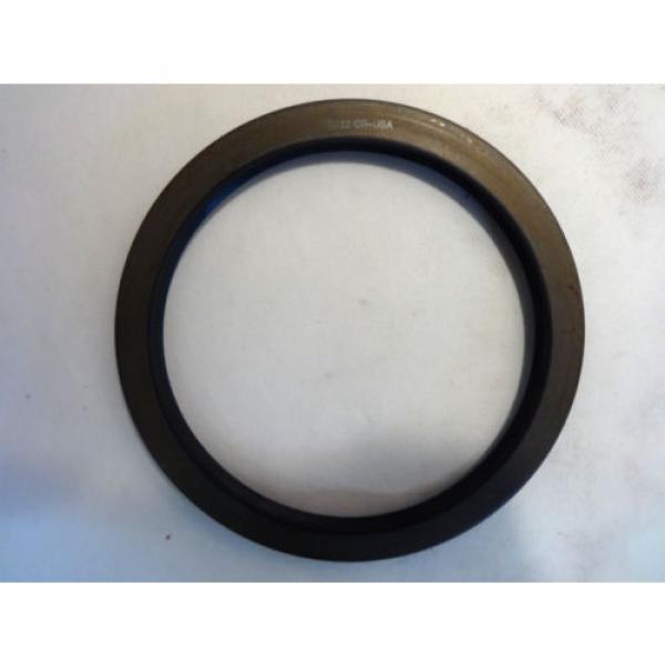 NEW IN BOX CHICAGO RAWHIDE 70052 OIL SEAL #2 image