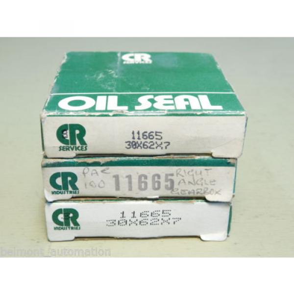 BRAND NEW - LOT OF 3x PIECES - CR Chicago Rawhide 11665 Oil Seals #1 image
