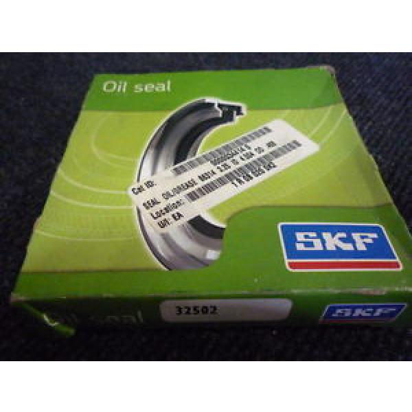 SKF 32502 Oil Seal #1 image
