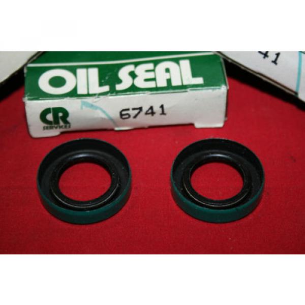 NEW Lot of (6) CR Service Oil Seal # 6741 - (4) BNIB + (2) BNWOB #3 image