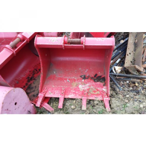 Takeuchi TB135 30&#034; 750 mm excavator digging Bucket D/W125 Pin40 c/c190, £200+vat #1 image